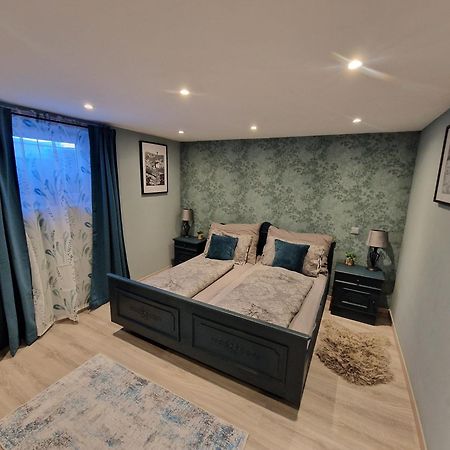 Alp Haus Grossglockner Apartment บรุค อันแดร์ โกรสส์กลอคเนอร์ชตราสเซอ ภายนอก รูปภาพ