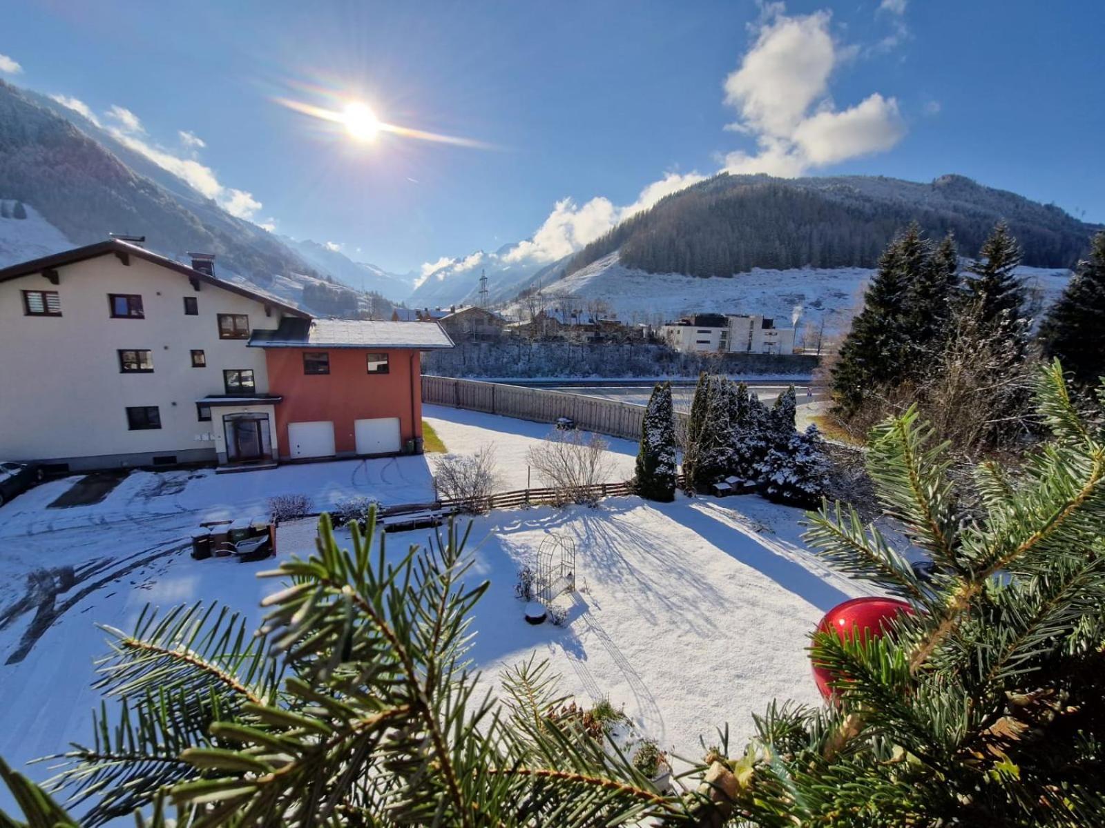 Alp Haus Grossglockner Apartment บรุค อันแดร์ โกรสส์กลอคเนอร์ชตราสเซอ ภายนอก รูปภาพ