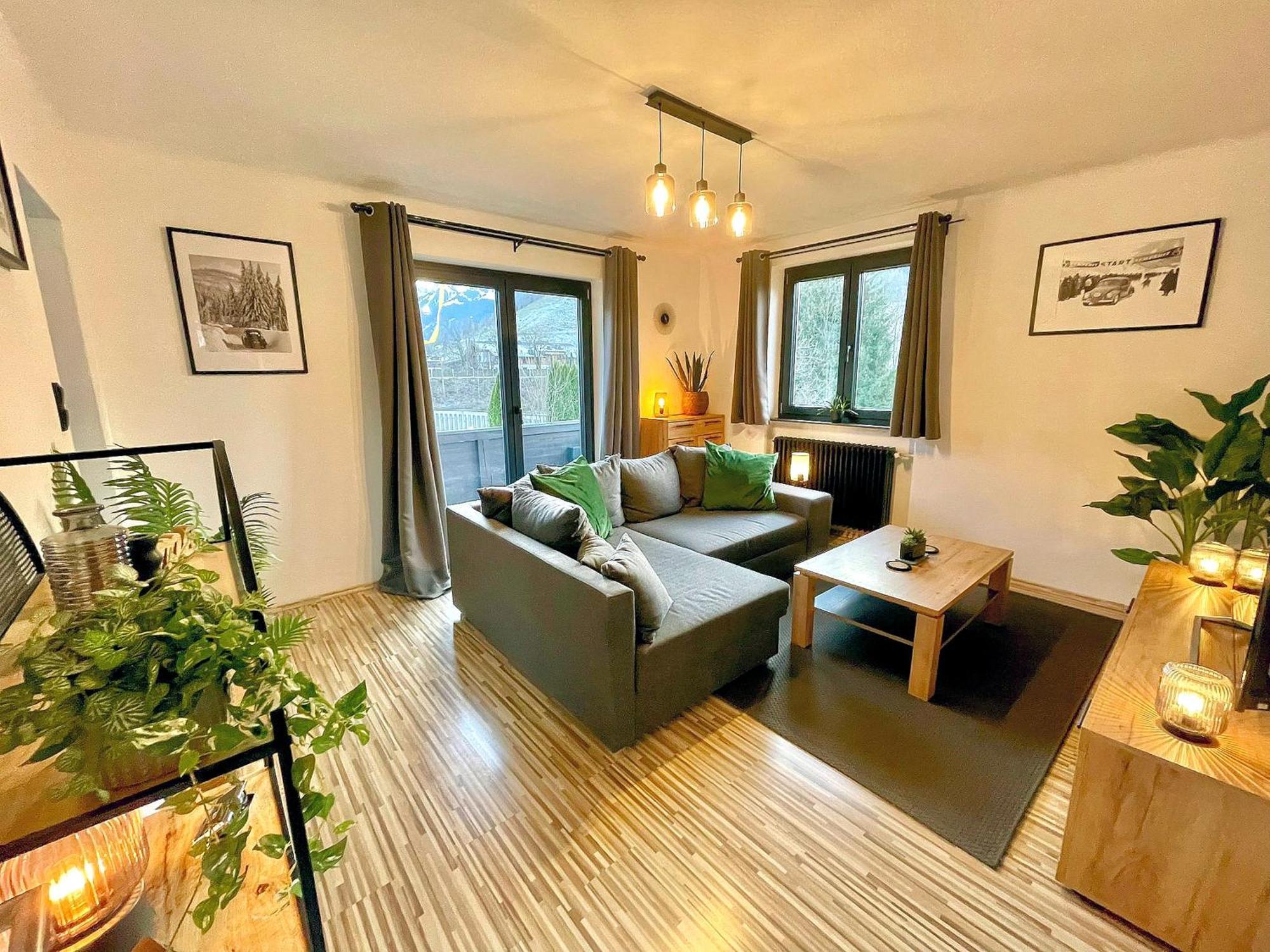Alp Haus Grossglockner Apartment บรุค อันแดร์ โกรสส์กลอคเนอร์ชตราสเซอ ภายนอก รูปภาพ