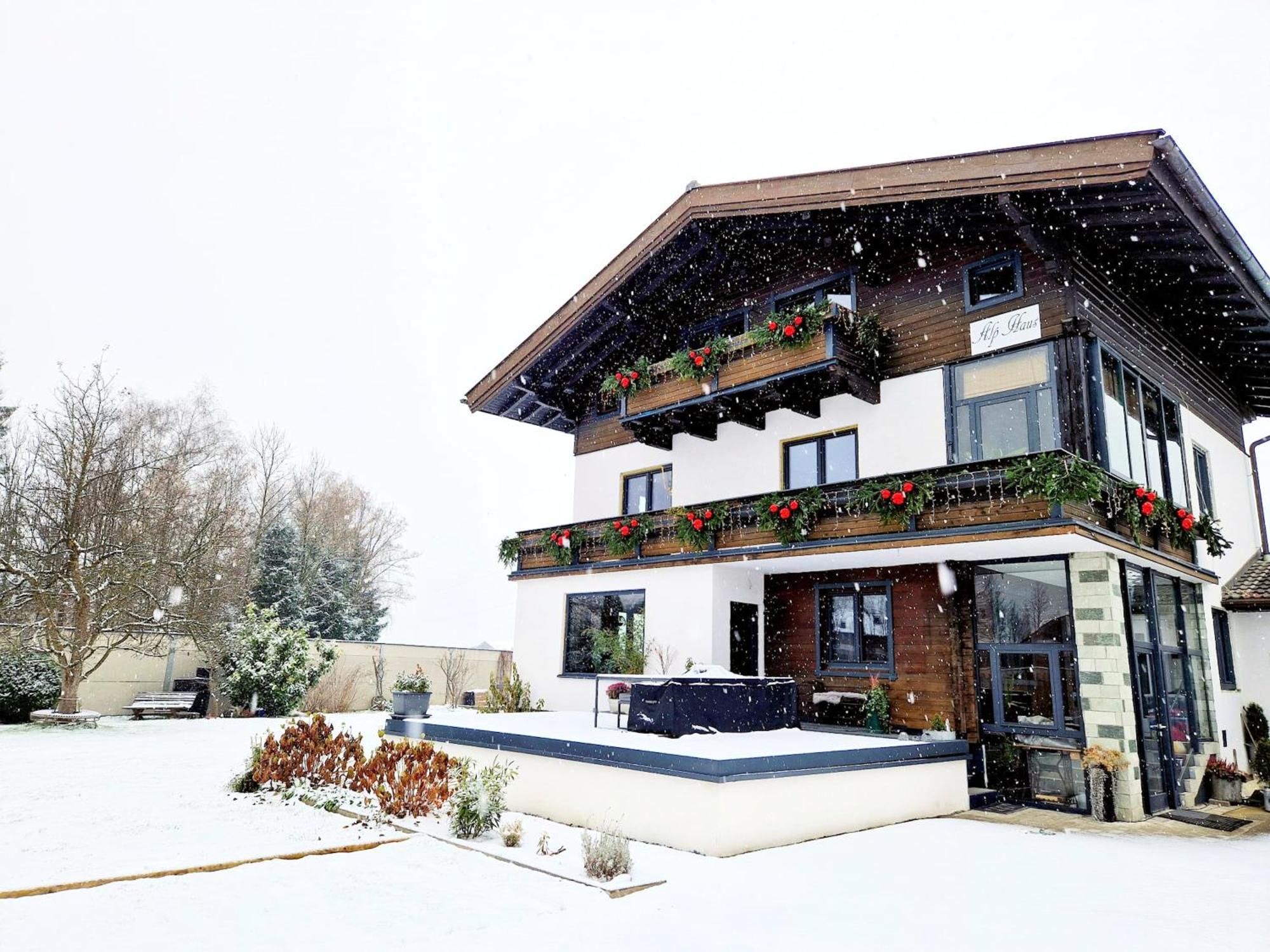 Alp Haus Grossglockner Apartment บรุค อันแดร์ โกรสส์กลอคเนอร์ชตราสเซอ ภายนอก รูปภาพ