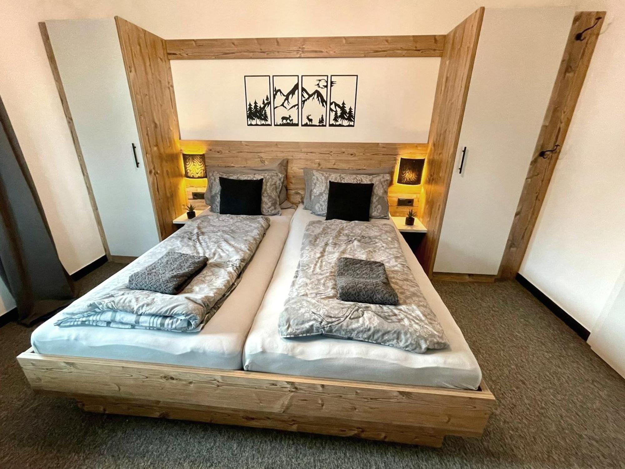 Alp Haus Grossglockner Apartment บรุค อันแดร์ โกรสส์กลอคเนอร์ชตราสเซอ ภายนอก รูปภาพ