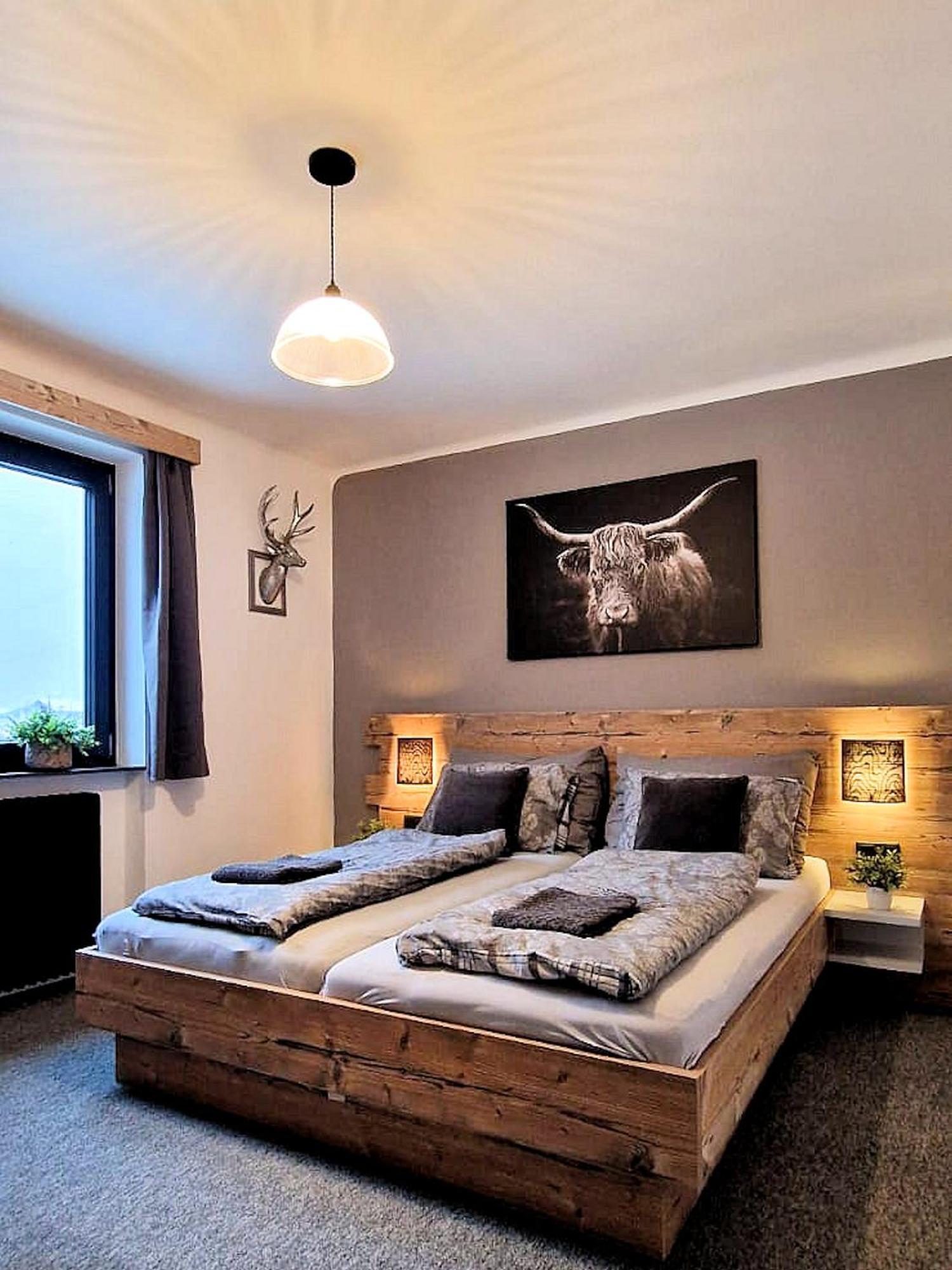 Alp Haus Grossglockner Apartment บรุค อันแดร์ โกรสส์กลอคเนอร์ชตราสเซอ ภายนอก รูปภาพ